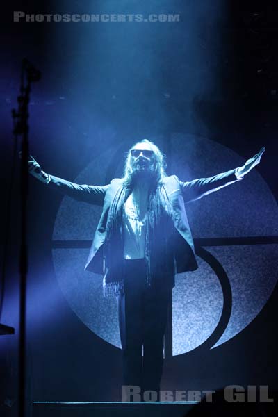 SEBASTIEN TELLIER - 2012-11-01 - PARIS - Grande Halle de La Villette - 